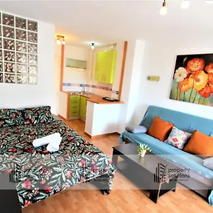 https://agata-estudio-vista-al-mar.hotelsinnerja.org